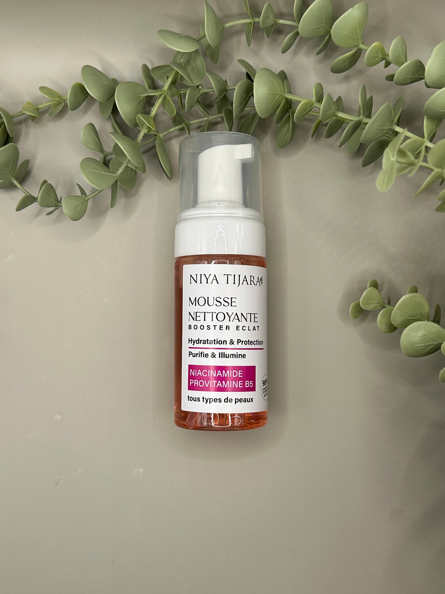 Mousse Nettoyante Booster Éclat – Niacinamide & Provitamine B5 | 98 % Naturelle